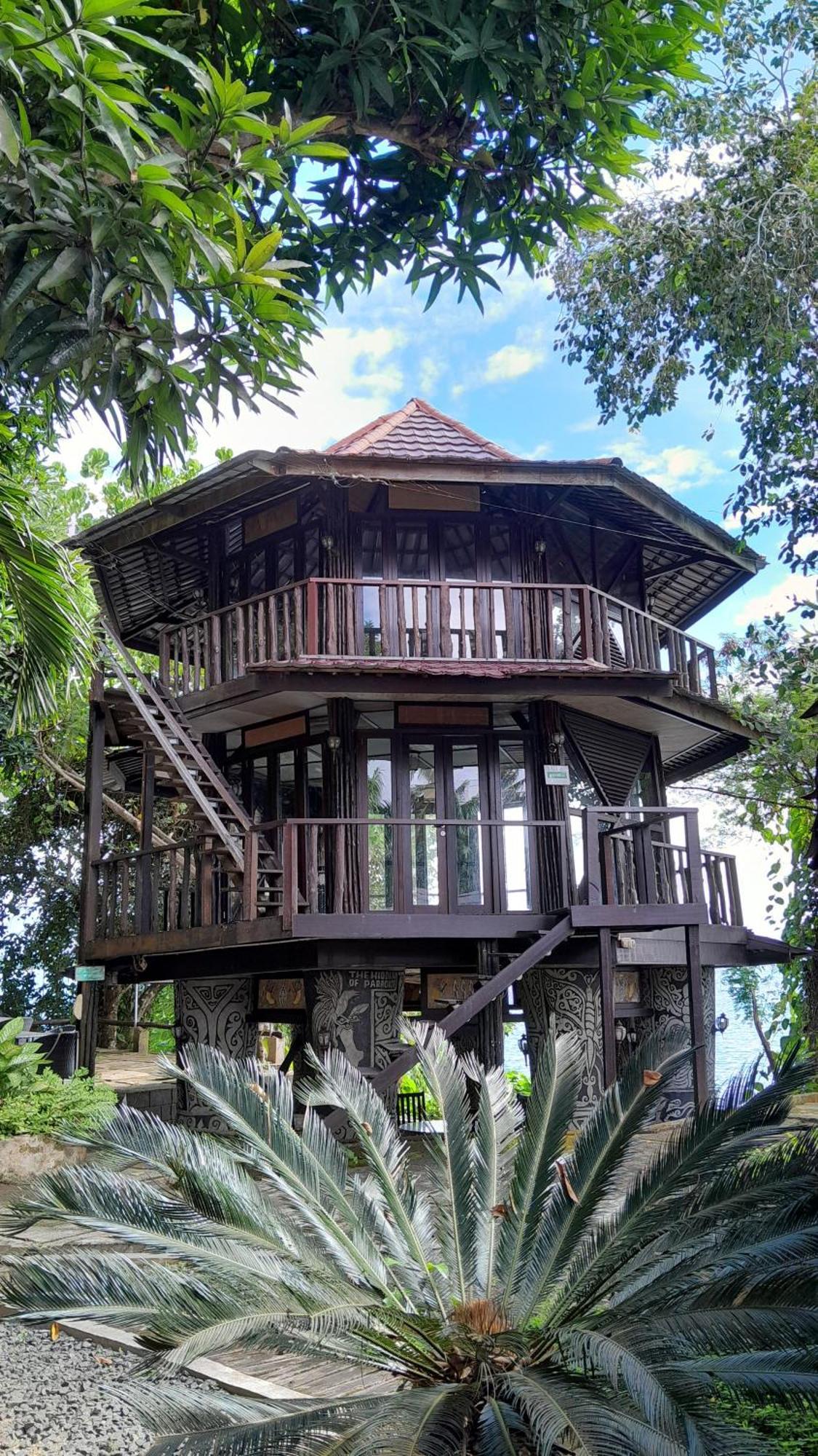 Kasuari Valley Beach Resort 소롱 외부 사진